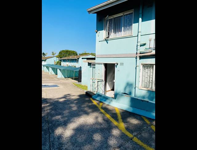 2 BEDROOM DUPLEX FOR SALE IN ASHLEY